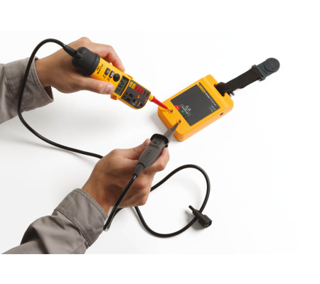 Fluke PRV240