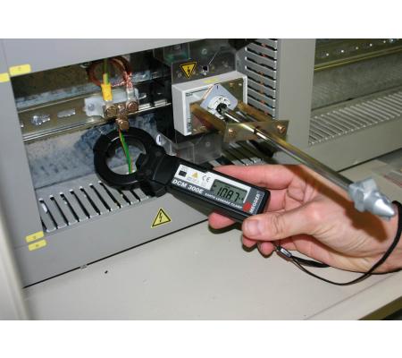 Megger DCM300E